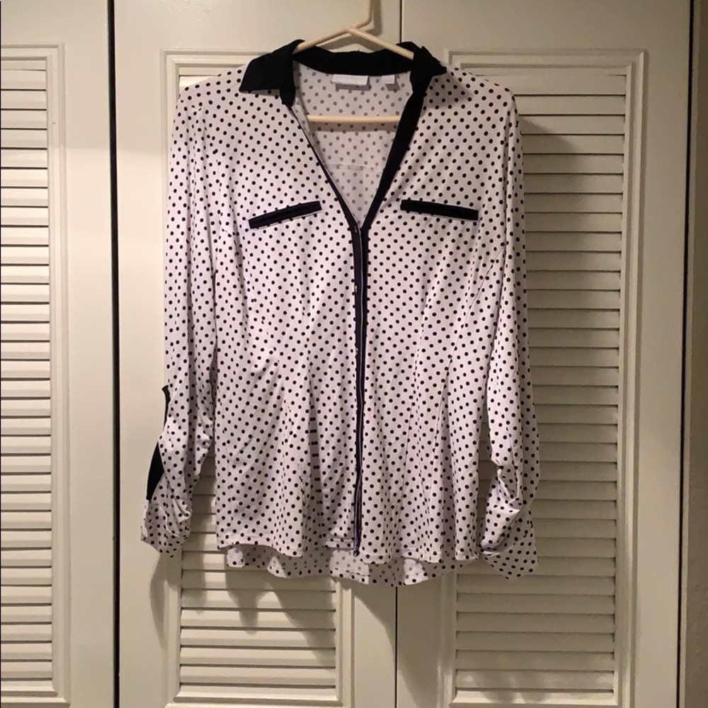 Black and white button down shirt